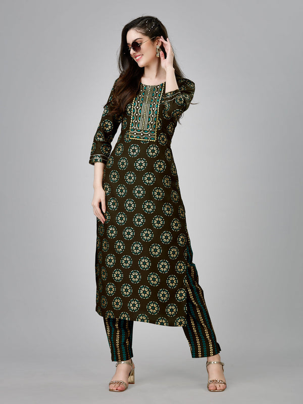 Embroidered Rayon Kurta Pant Set - Tradition Set for Women