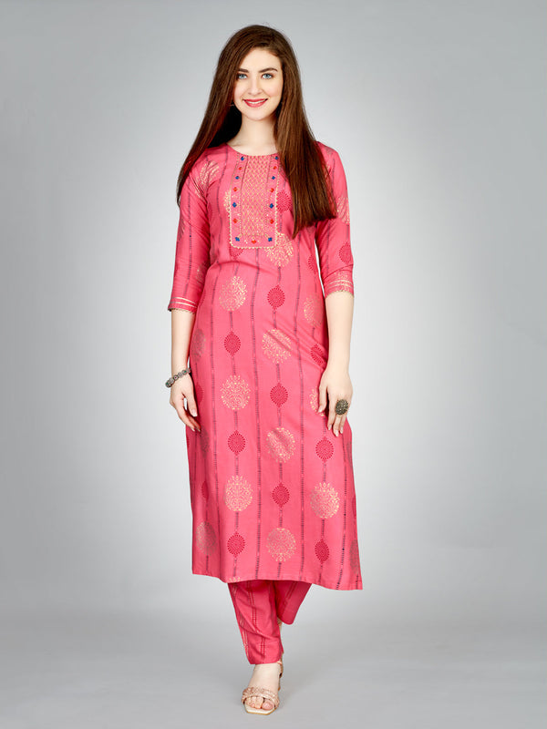 Women’s Embroidered Straight Kurta Set