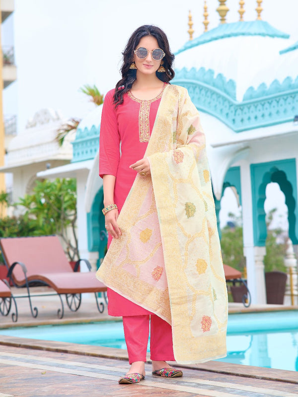 Blush Peach Embroidered Kurti with Cream Dupatta Set – Subtle & Sophisticated